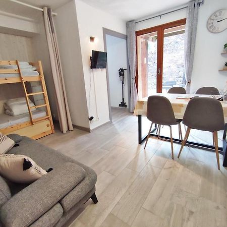 Le Reflet Des Montagnes, Studio, Centre Luchon, 4 Personnes Bagneres-de-Luchon Exterior photo